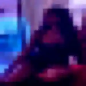 Gaia, 29 ans, en ligne à Aigues-Mortes pour une rencontre coquine