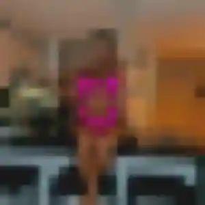 Daphne, 43 ans, dispo pour rencontre coquine à Allauch