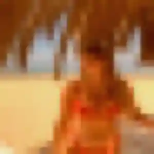 Découvre Renee, 33 ans à Arles en privé