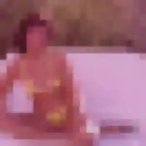 Janine (19 ans) à Arnage propose un rencontre coquine maintenant
