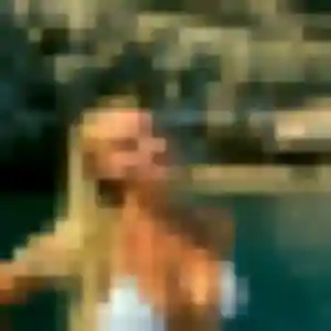 Zara, 19 ans, en ligne à Auvers-sur-Oise pour une rencontre coquine