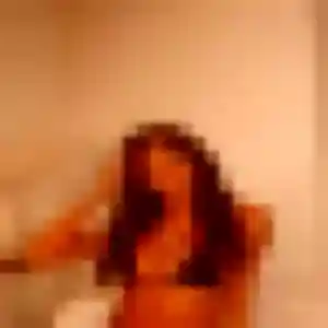 Siham, 29 ans, en ligne à Beaumont-sur-Oise pour une rencontre coquine