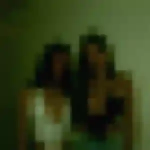 Charmante Meriem, 19 ans à Belin-Béliet - la contacter