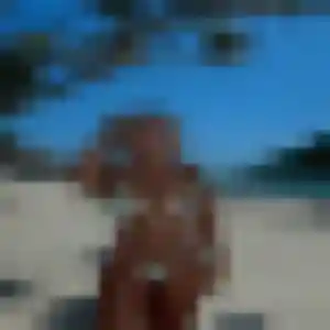 Photo de Ghislaine à Béthune (28 ans) - rencontre coquine anonyme