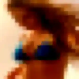 Olympe de Bois-le-Roi, 23 ans - rencontre coquine en toute liberté
