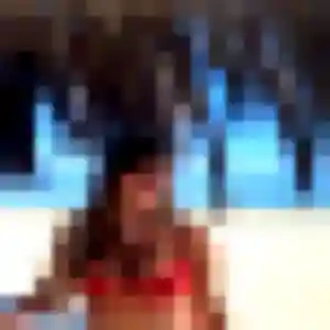 Contacte Perrine, 19 ans à Bruges gratuitement