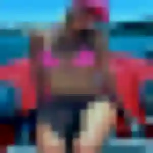 Yasmine, 35 ans, en ligne à Bussy-Saint-Georges pour un rencontre coquine