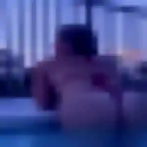 Ameline, 24 ans, en ligne à Cadaujac pour une rencontre coquine