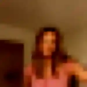 Ursula (26 ans) à Castelginest propose une rencontre ce soir