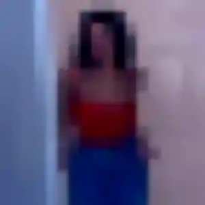 Bertille, 32 ans, connectée à Cazouls-lès-Béziers pour une rencontre coquine