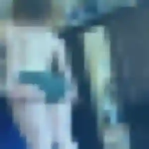 Rejoins Angelique, 32 ans à Changé en t'inscrivant