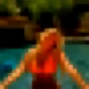 Dina de Charbonnières-les-Bains, 28 ans - rencontre coquine discret