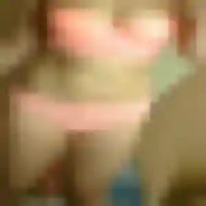 Anouk, 36 ans, en ligne à Châteaudun pour un rencontre coquine