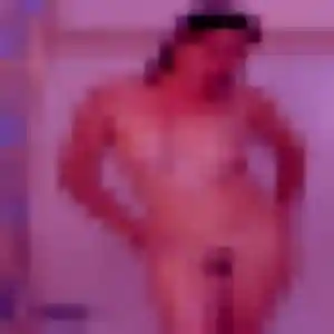 Anne-Laure, 33 ans, disponible à Châtellerault pour une rencontre coquine