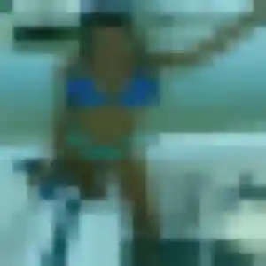 Oumaima, fille de 19 ans veut rencontre coquine à Chaville