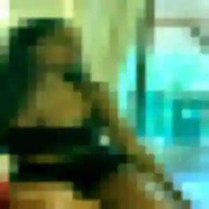 Anne-Sophie, 32 ans, en ligne à Corbie pour une rencontre coquine