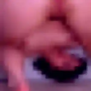 Agathe, femme de 20 ans propose rencontre coquine à Dompierre-sur-Mer