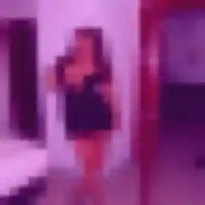 Découvre Cassandre, 28 ans à Dompierre-sur-Mer gratuitement