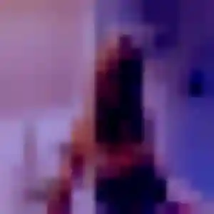 Noura, femme de 28 ans cherche rencontre coquine à Égly