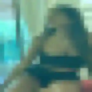 rencontre coquine à Ensuès-la-Redonne : profil de Louisa, 21 ans - accès libre