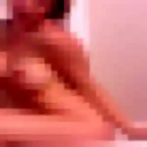 Maelys, 42 ans, connectée à Ergué-Gabéric pour un rencontre coquine