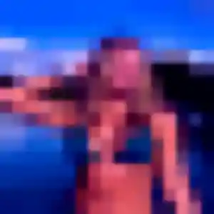 Photo de Deborah à Erquinghem-Lys (42 ans) - rencontre coquine discret