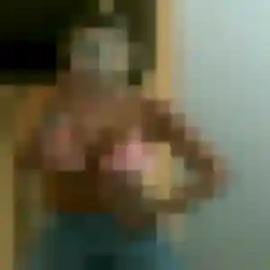 Contacte Clementine, 36 ans à Évry-Courcouronnes en privé