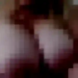 Louisa, 27 ans, connectée à Grans pour un rencontre coquine