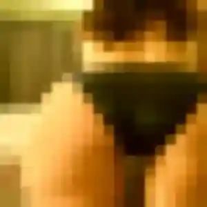 Photo de Louise à Grans (37 ans) - rencontre coquine discret