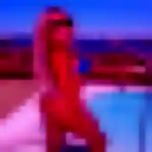 Sexy Hajar, 19 ans à Janzé - découvrir son profil