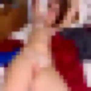 Naomi, 35 ans, en ligne à L'Arbresle pour une rencontre coquine