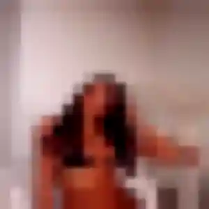 Henriette de La Chapelle-Saint-Mesmin, 28 ans - rencontre coquine sans prise de tête