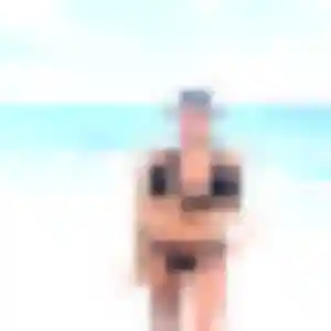 Photo de Louisa à La Ravoire (24 ans) - rencontre coquine gratuit