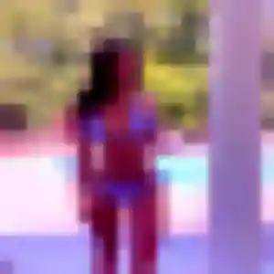 Dana de La Ville-aux-Dames, 38 ans - rencontre coquine discret