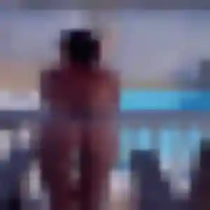 Louise, 39 ans, en ligne à Laval pour un rencontre coquine