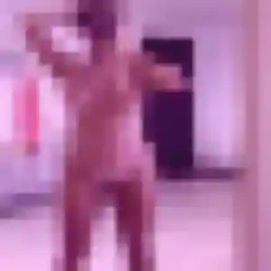Ameline, 31 ans, dispo pour rencontre coquine à Le Port