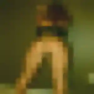 Blanche, 29 ans, en ligne à Lempdes pour une rencontre coquine