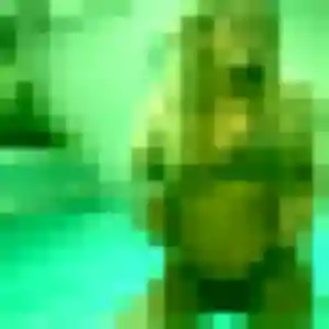 Contacte Albane, 20 ans à Limours en privé