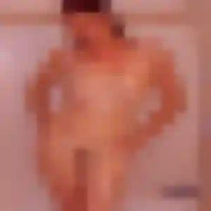 Rebecca, 41 ans, dispo pour rencontre coquine à Louveciennes