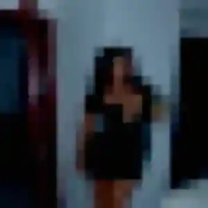 Albane, femme de 20 ans propose rencontre coquine à Maen Roch
