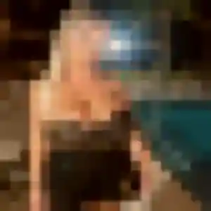 Rencontre Morgane, 20 ans à Margny-lès-Compiègne en privé