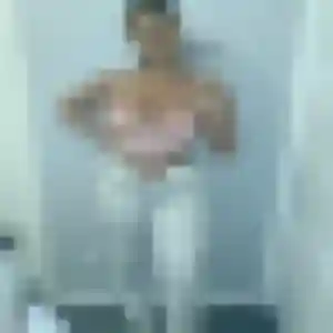 Adele, femme de 27 ans cherche rencontre coquine à Meung-sur-Loire