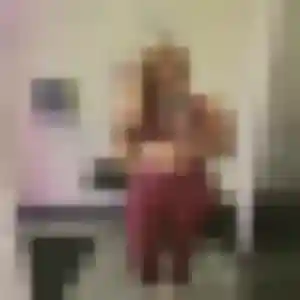Gwendoline, 32 ans, en ligne à Migennes pour une rencontre coquine