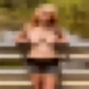 Lina, femme de 35 ans propose rencontre coquine à Miramas
