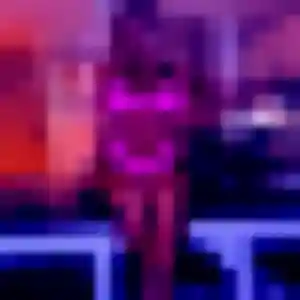 Découvre Natacha, 41 ans à Moëlan-sur-Mer gratuitement