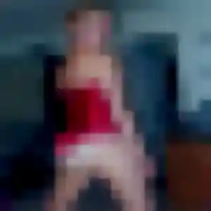 Hermine (25 ans) à Montélimar propose une rencontre rapidement