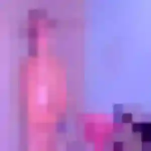 Eglantine, fille de 19 ans veut rencontre coquine à Montluçon