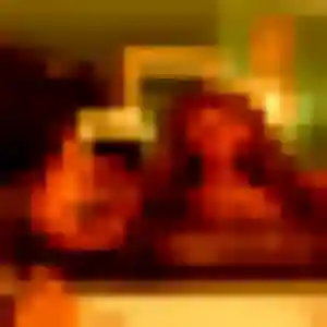 Sarah (19 ans) à Mûrs-Erigné propose une rencontre ce soir