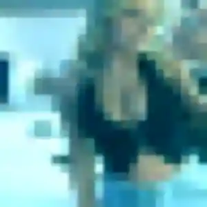 Photo de Theresa à Mûrs-Erigné (42 ans) - rencontre coquine gratuit