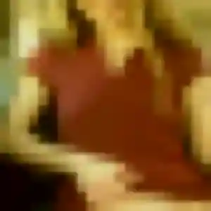 Charmante Eugenie, 34 ans à Neuville-sur-Saône - la contacter